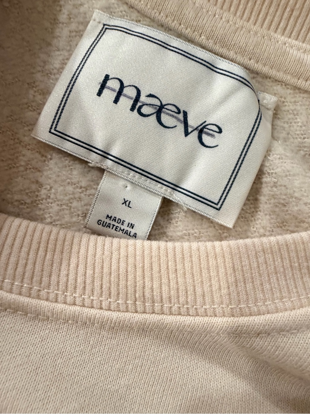 NWOT Maeve Anthropologie Size XL Dog Gift Bow Graphic Sweatshirt Beige Gold - Picture 8 of 10